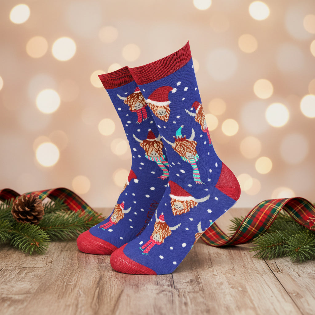 Christmas Highland Cows - Women's Bamboo Socks